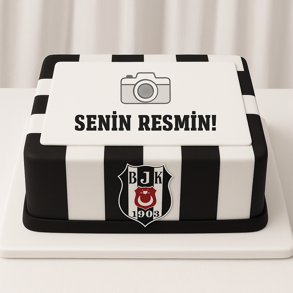 Resimli Siyah Beyaz Pasta